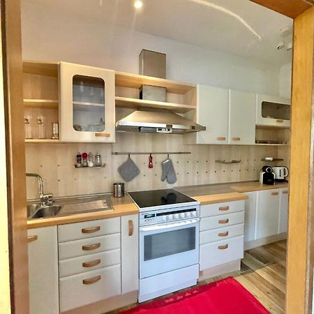 Ferienwohnung Residenza Xxx Aprile Meran Exterior foto