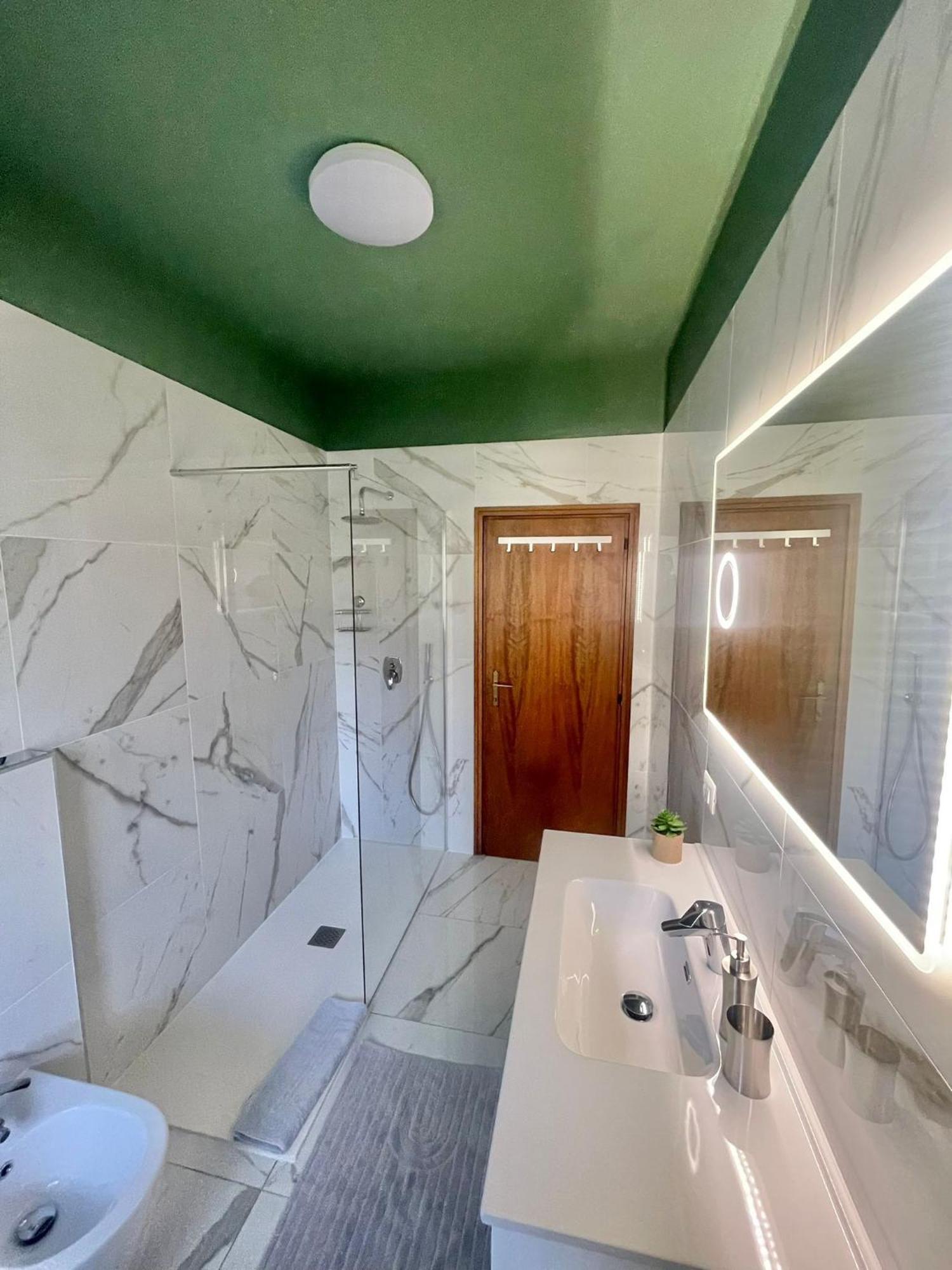 Ferienwohnung Residenza Xxx Aprile Meran Exterior foto