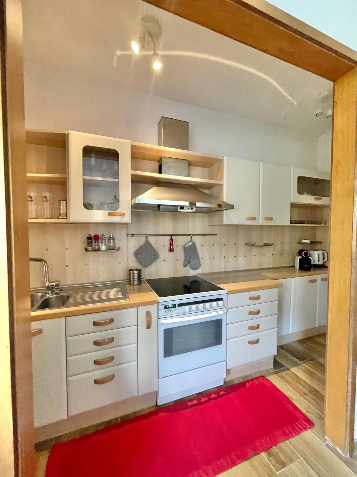 Ferienwohnung Residenza Xxx Aprile Meran Exterior foto